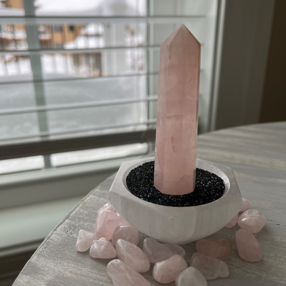 Rose Quartz Tower - Picture 8 of 8